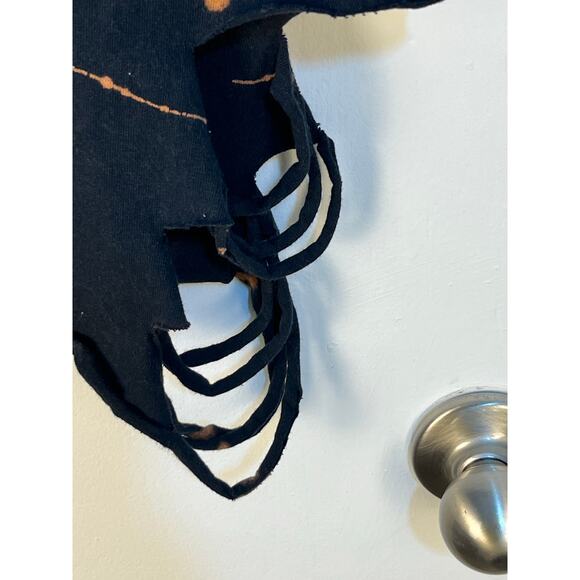 VTG Upcycled Thrasher T-Shirt Medium Black Bleach Distressed Grunge Festival - Picture 3 of 6